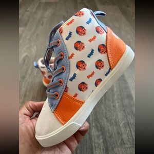 Blippi high top sneaker size 10